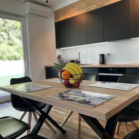 Platinium 17 Apartment