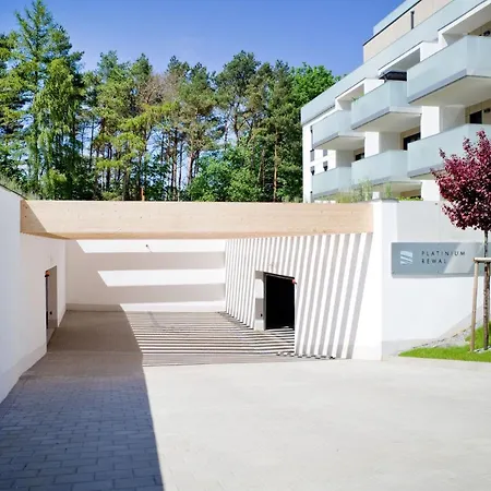 Platinium 17 3* 레왈