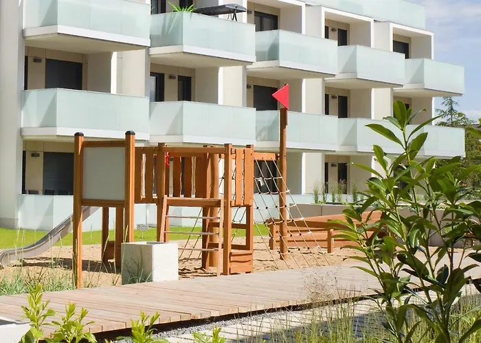 Platinium 17 3* 레왈